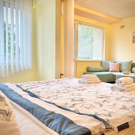 Sunny Central Apartment With Tv & Wi-Fi Stara Zagora Exteriör bild