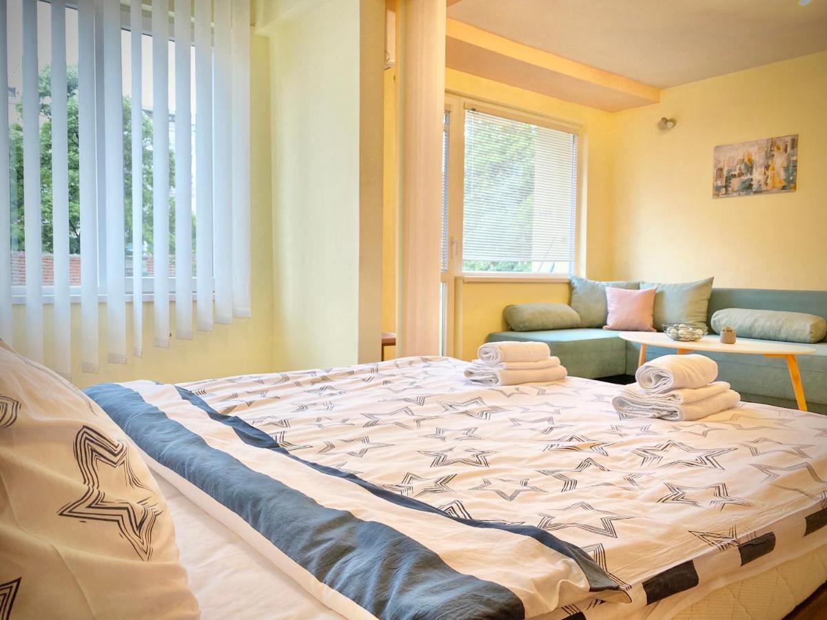 Sunny Central Apartment With Tv & Wi-Fi Stara Zagora Exteriör bild